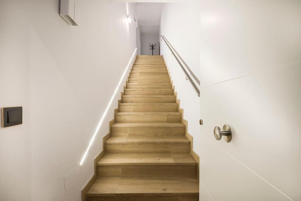 Lujoso Apartamento Cerca De Plaza Mayor Madri Exterior foto