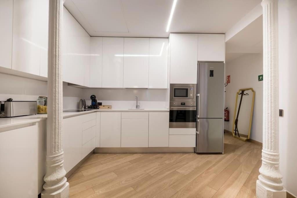 Lujoso Apartamento Cerca De Plaza Mayor Madri Exterior foto
