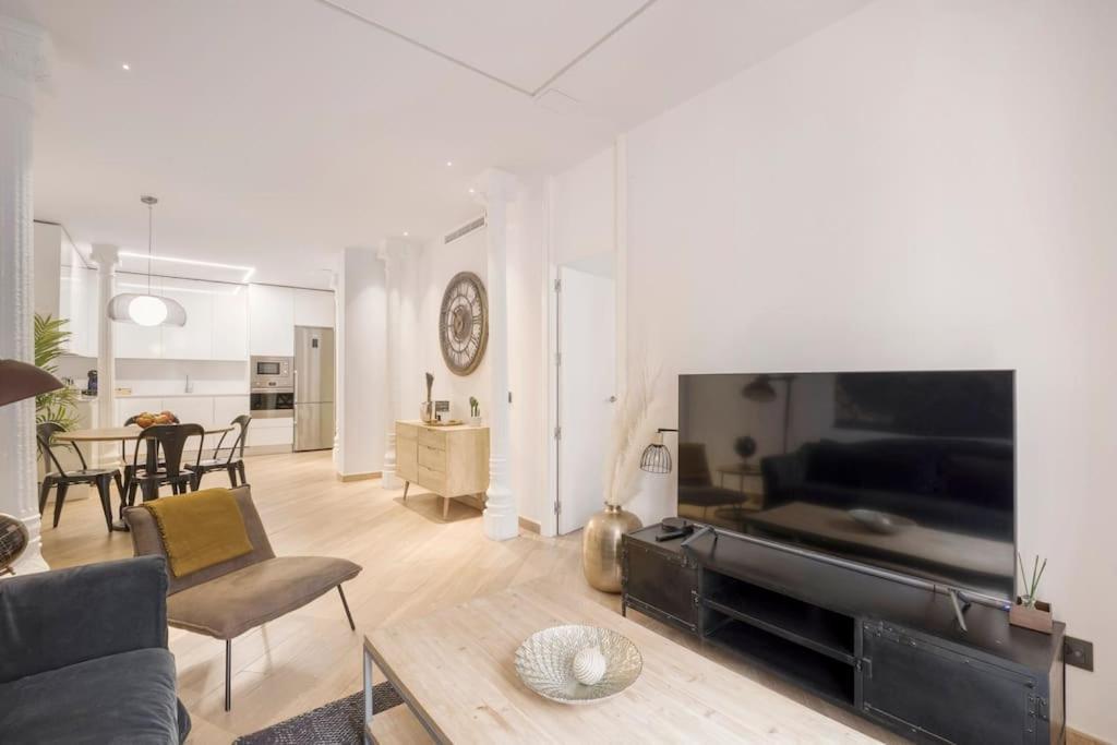 Lujoso Apartamento Cerca De Plaza Mayor Madri Exterior foto